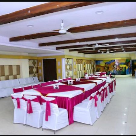 Hotel Ng Paradise Jagadhri Экстерьер фото
